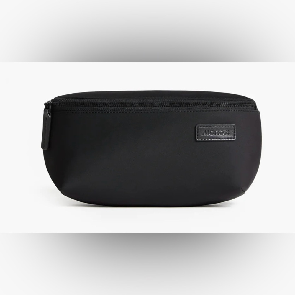 NWOT - Monos Metro Sling in Black Nylon